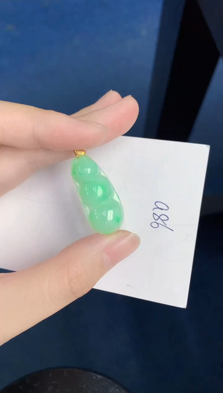 【闪购商品】翡翠颈饰18K金镶嵌0000000000