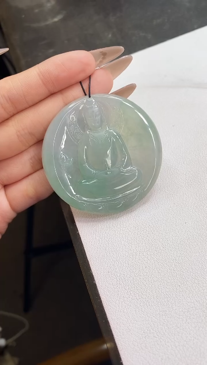 【闪购商品】翡翠颈饰未镶嵌素衣观音