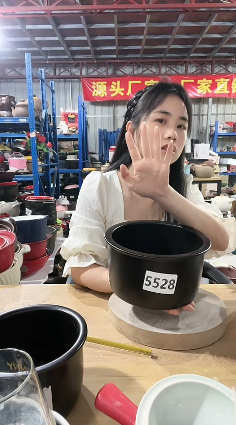 陶5528瑕疵黑锅不带盖打磨