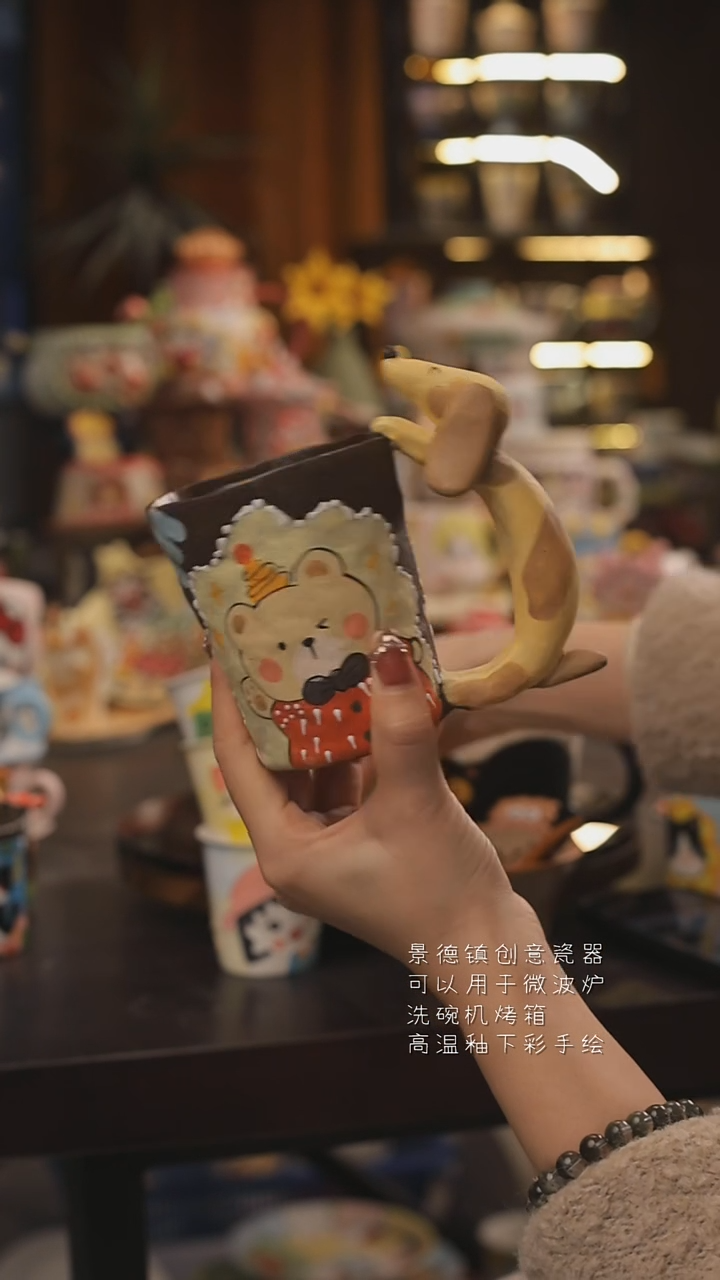 景德镇釉下彩绘设计师款式陶瓷