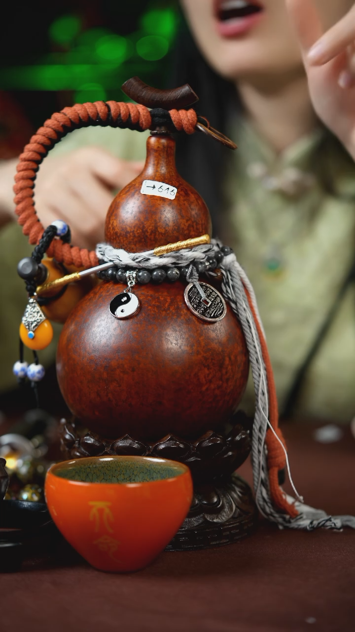 【闪购商品】646号500ml左右的非遗漆器酒葫芦