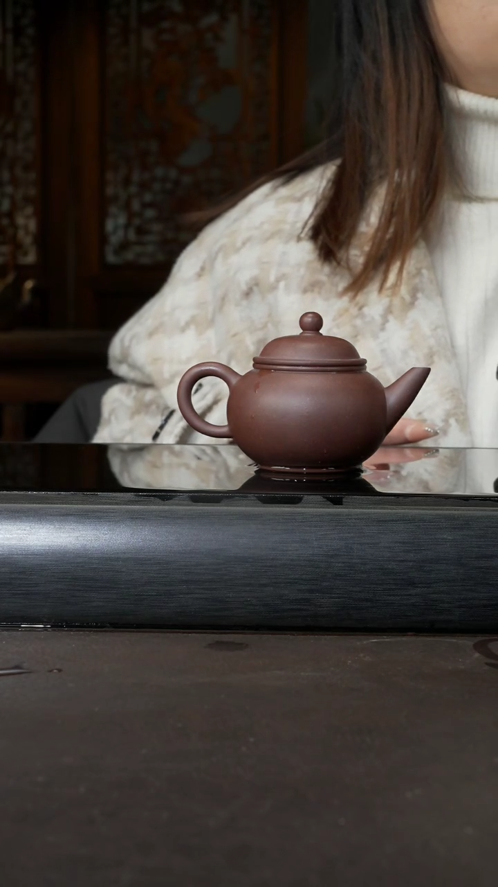 【闪购商品】紫砂茶壶底槽清 水平120cc 042