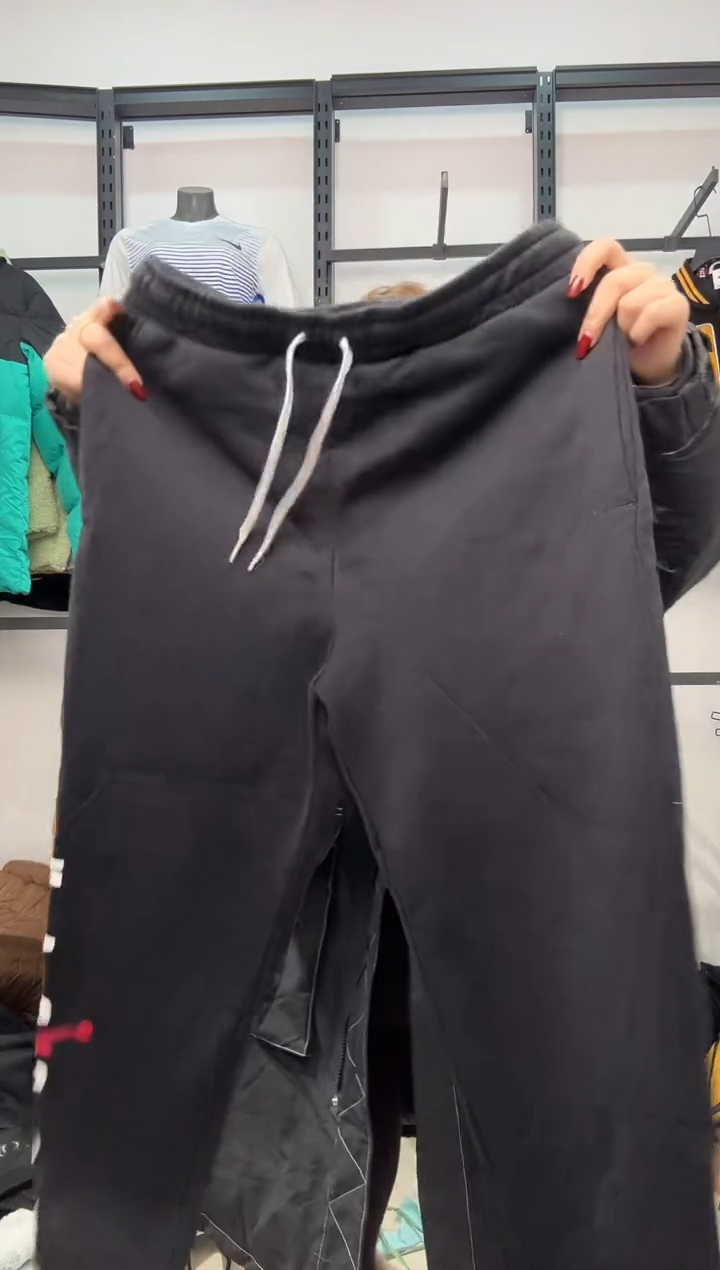 2646闪购编码 Nike/Jordan运动卫衣裤以直播间过款为准 尺码·175