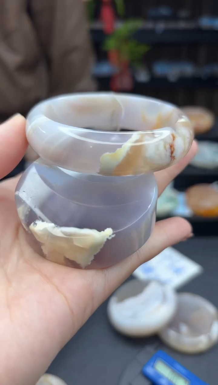 【闪购商品】石英质玉手镯未镶嵌978（56圈赠送镯心）