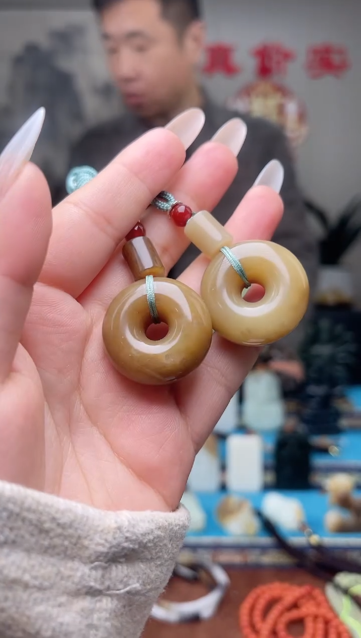 【闪购商品】和田玉挂件未镶嵌1多样性发 拍一发一