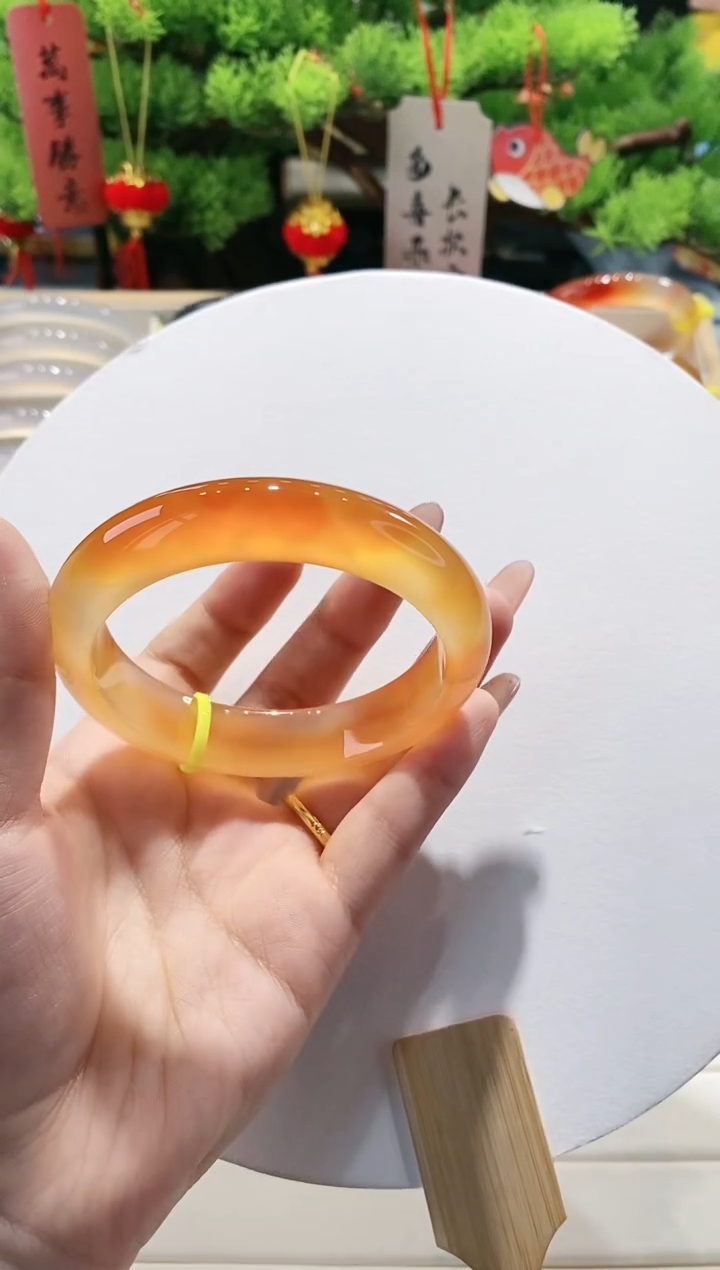 【闪购商品】玛瑙/玉髓手镯未镶嵌89-62