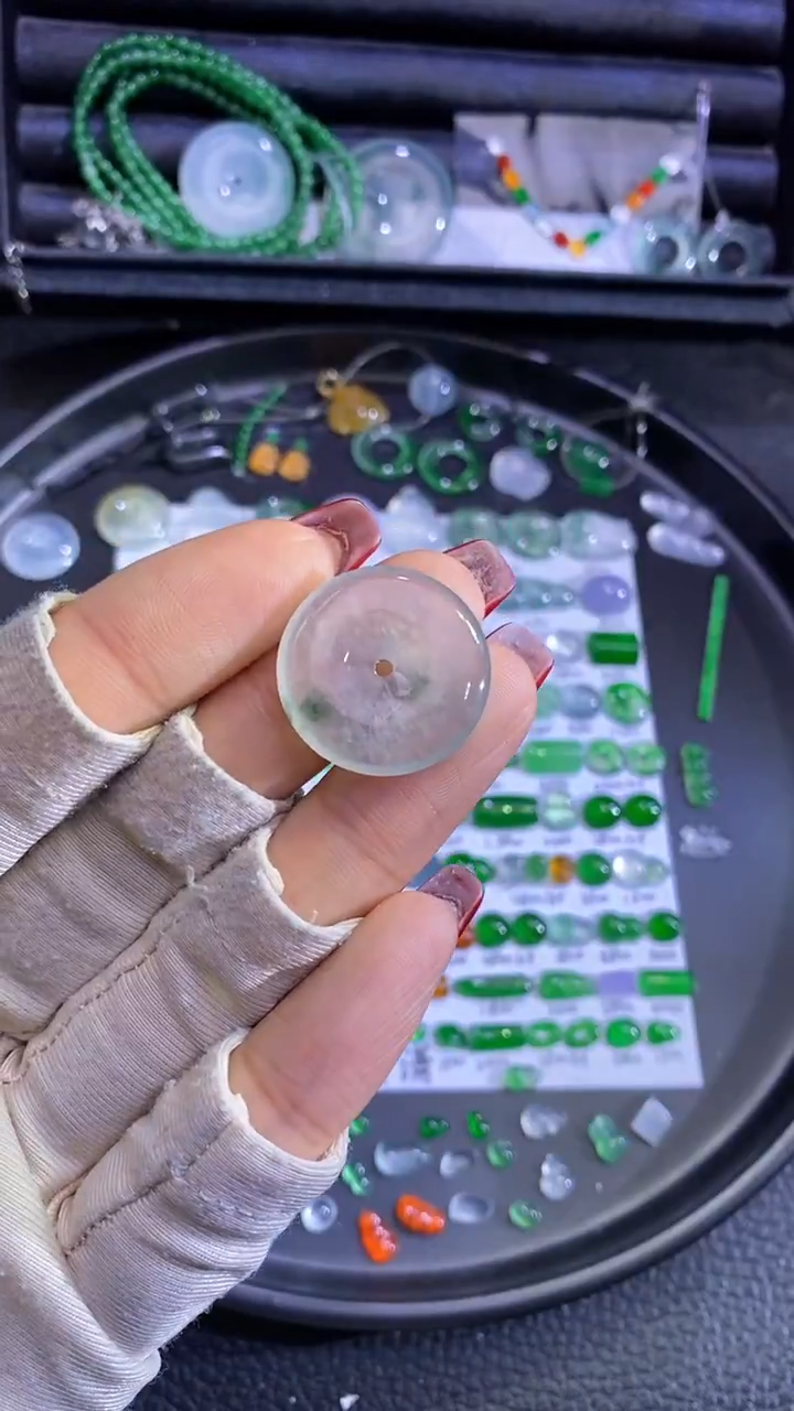 未镶嵌挂件翡翠扣子