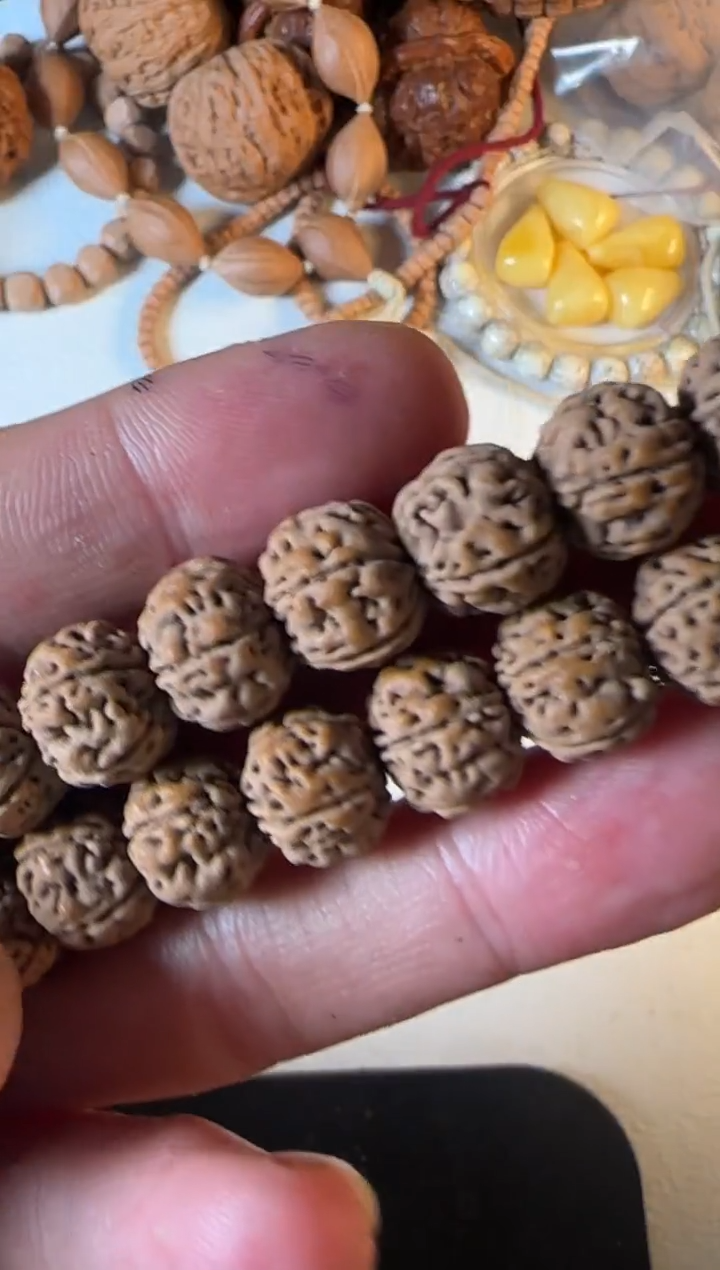 吊坠金刚菩提111