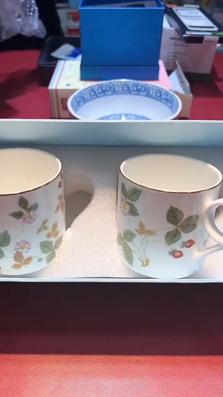 【闪购商品】瓷片锅碗瓢盆一件不剩