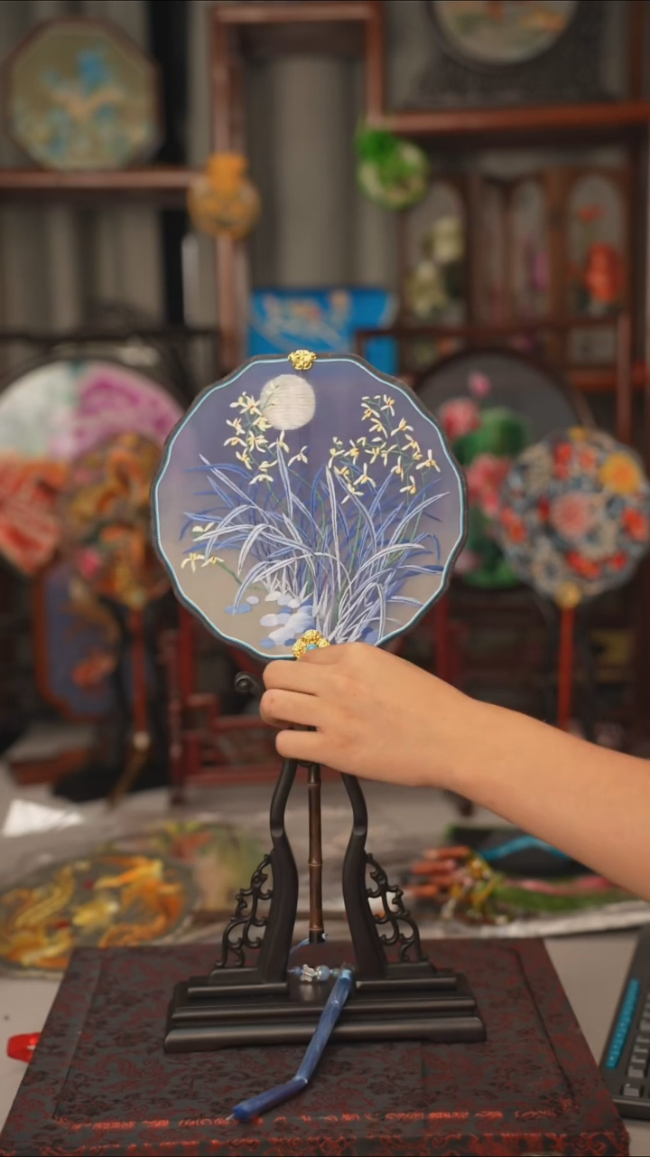 扇子团扇 绣花双面非遗