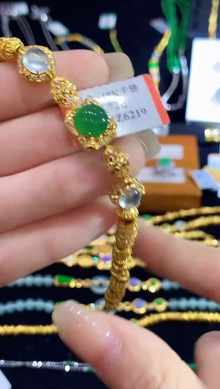 足金镶嵌手链翡翠SY多样性发其一