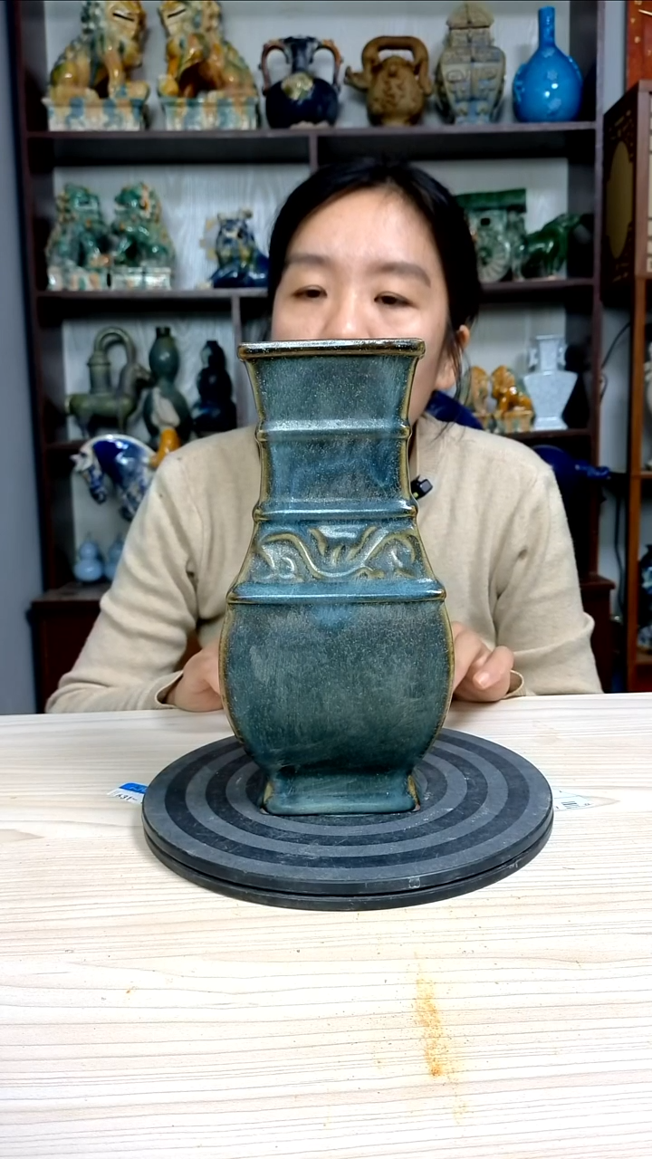 经典精美复古风格瓷器