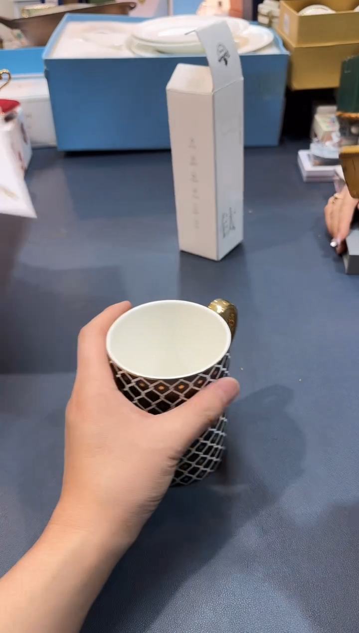 【闪购商品】瓷片F830全场正品，京东包邮