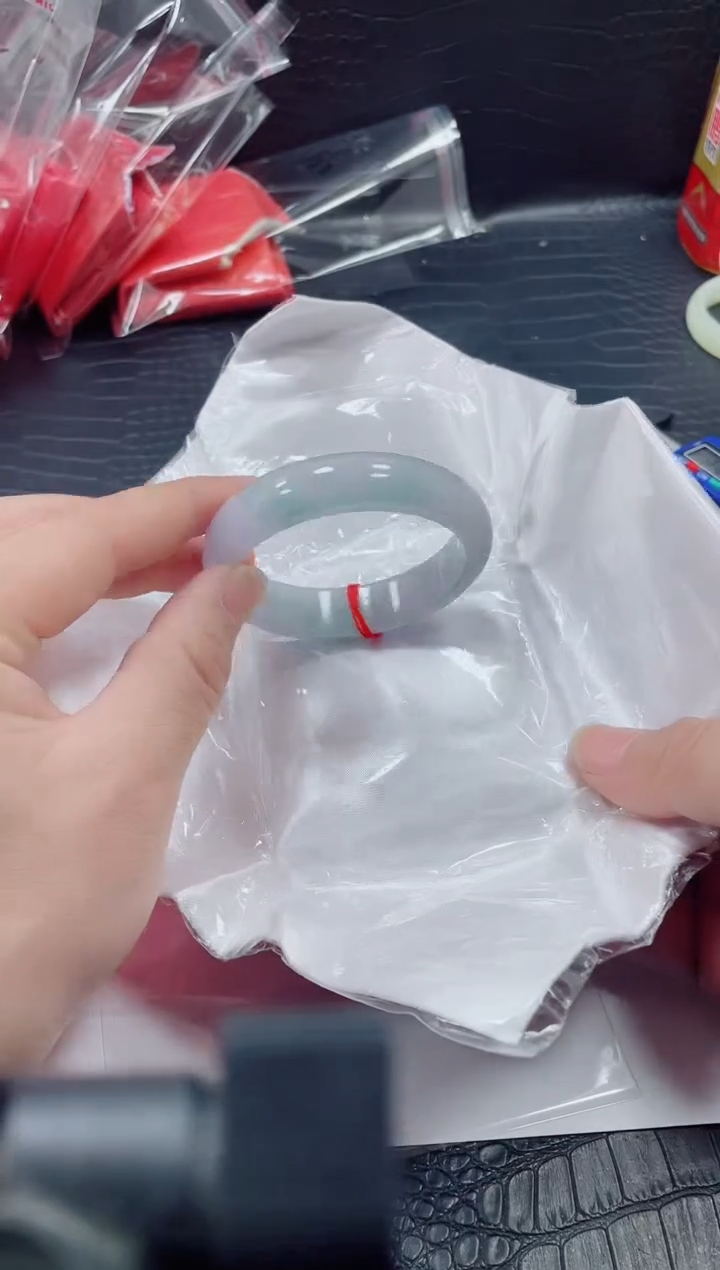 非金属无小哥121号手镯57.3圈口轮胎