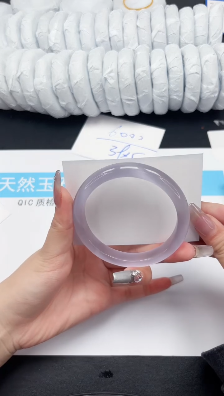 【闪购商品】石英质玉手镯未镶嵌128-62.6