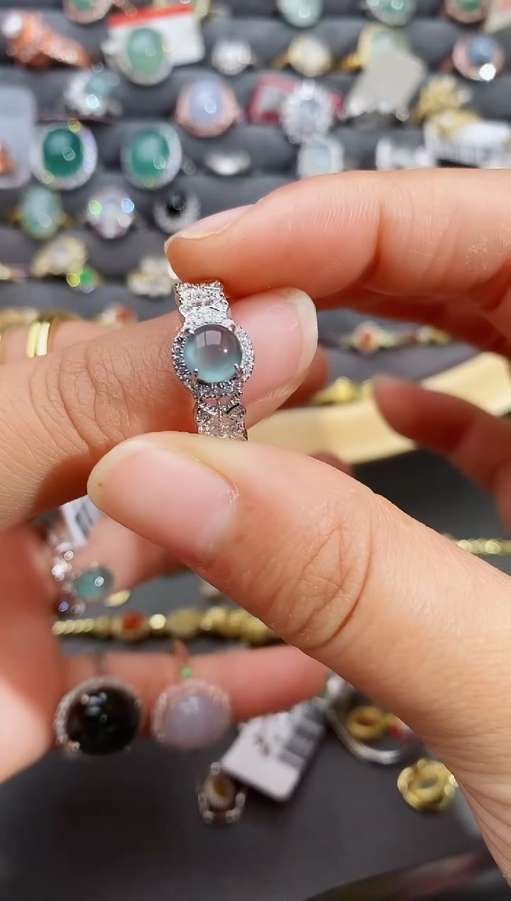 【闪购商品】翡翠戒指银S925镶嵌瑞丽市颜玉珠宝