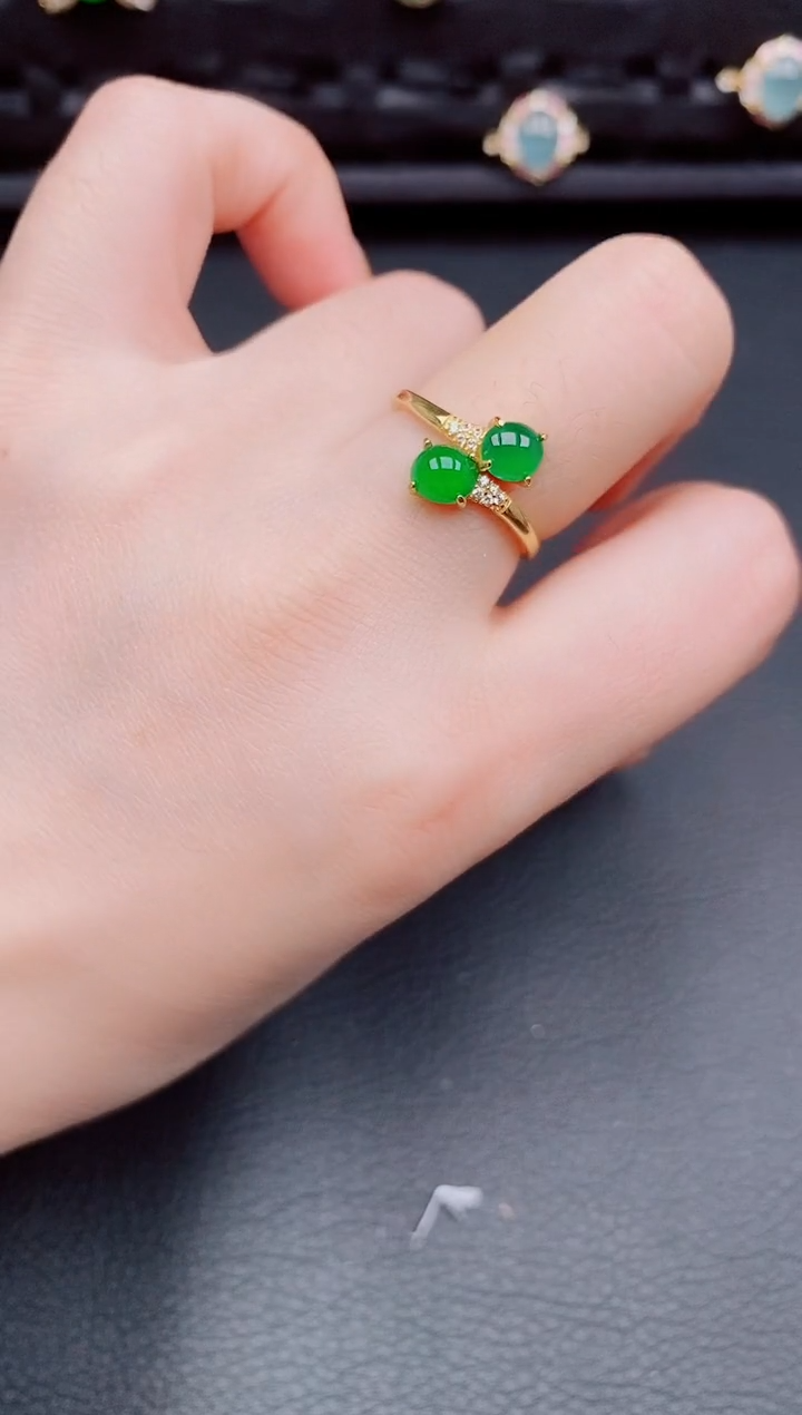 【闪购商品】翡翠戒指银S925镶嵌天然a货翡翠201