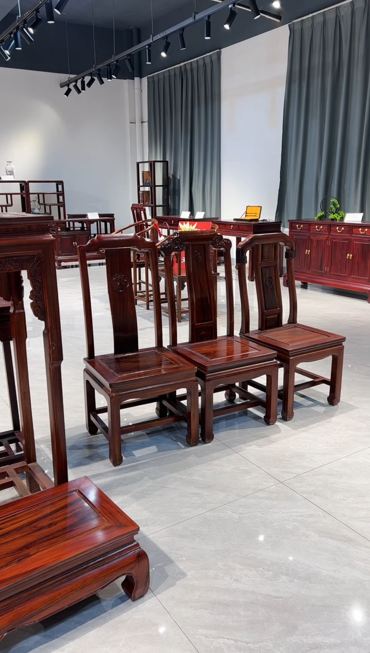 黑酸枝木类书柜刘138状元桌一张加清雅餐椅一把