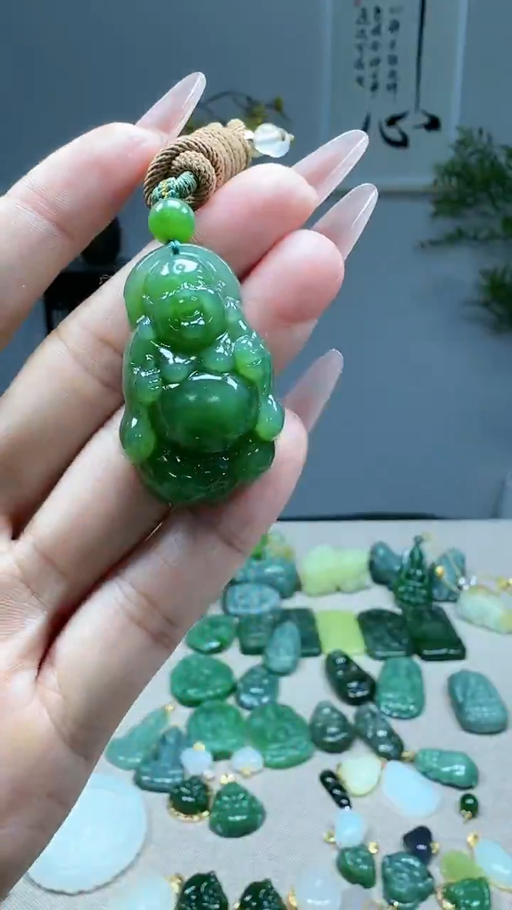 未镶嵌和田玉挂件1