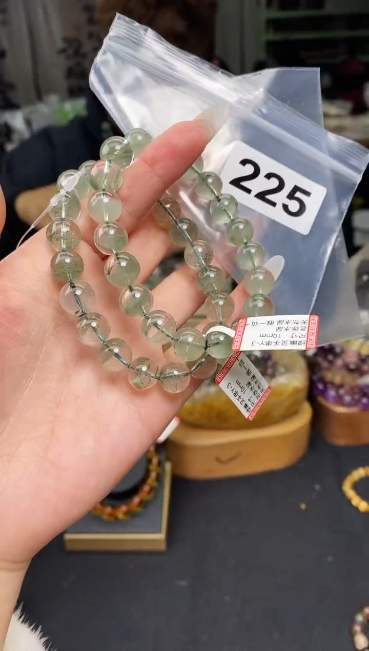 【闪购商品】水晶手串未镶嵌手串225多样性发其一