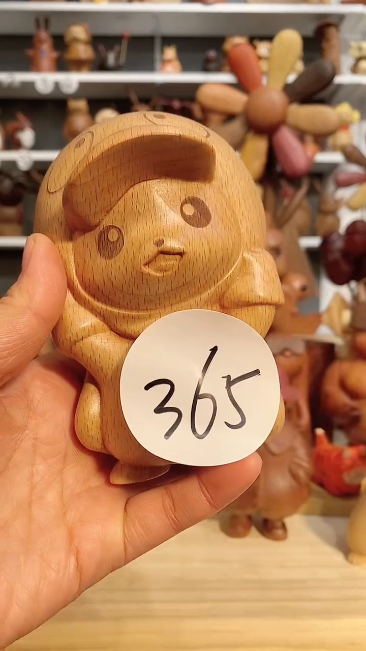 【闪购商品】木木雕摆件可爱卡通