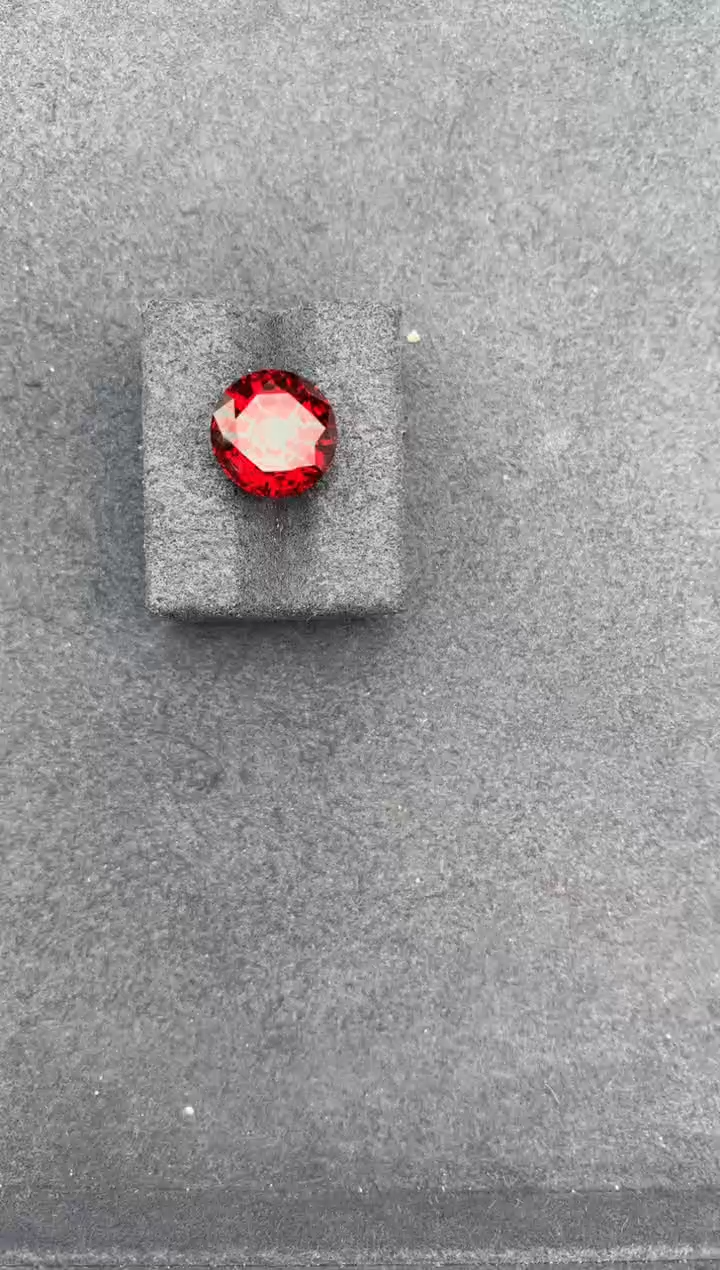 【闪购商品】石榴石裸石未镶嵌8ct镁铝榴石