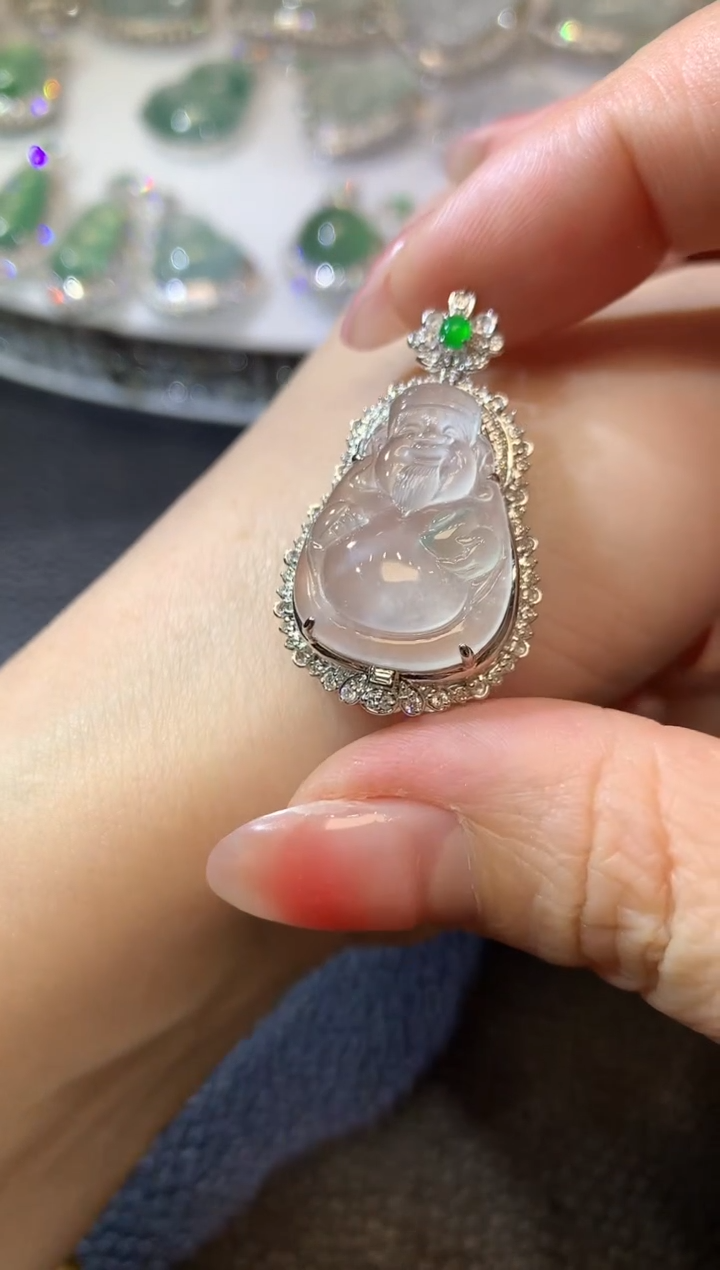 【闪购商品】翡翠吊坠(不含链)18K金镶嵌A68 