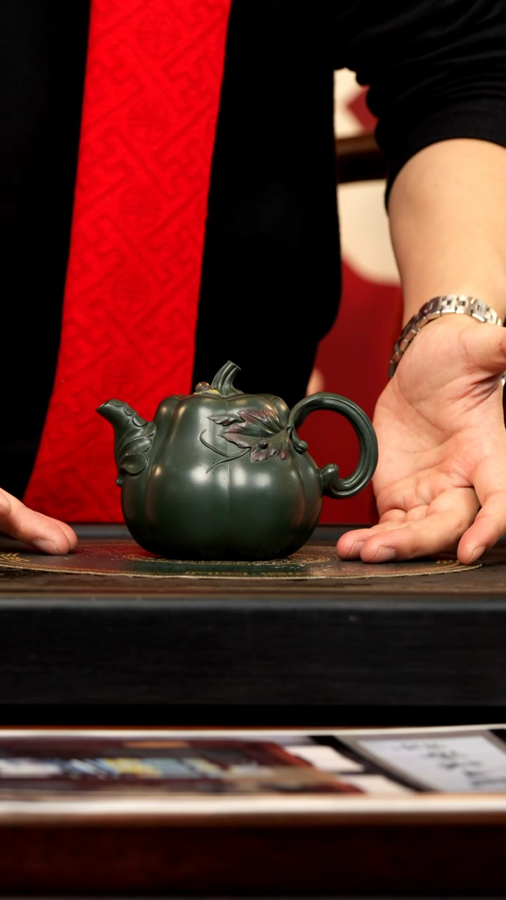 【闪购商品】紫砂茶壶XJZ 绿泥 漫步人生