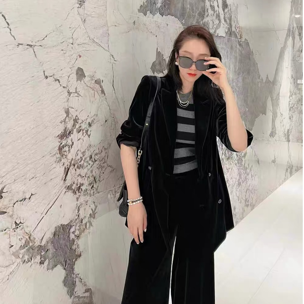 GIRDEAR/哥弟   轻奢丝绒｜新款丝绒廓形西装外套1400120