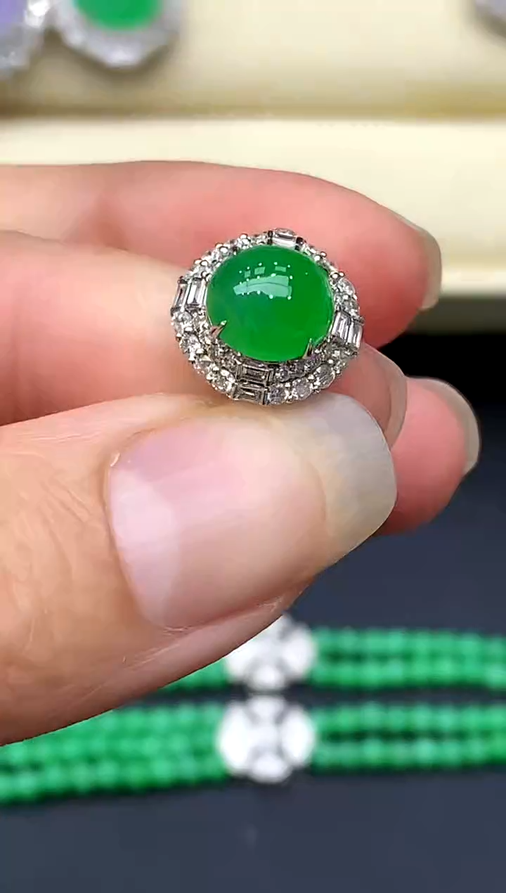 【闪购商品】翡翠戒指18K金镶嵌407-中国好珍宝