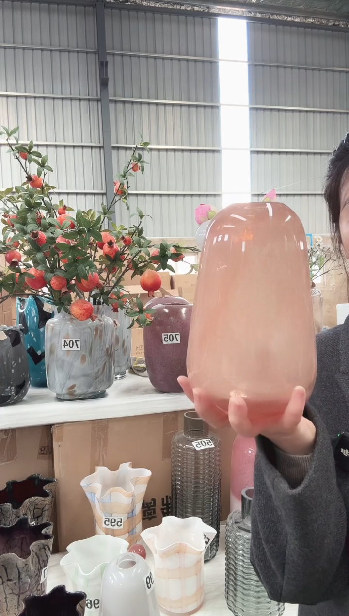 047直播玻璃花瓶
