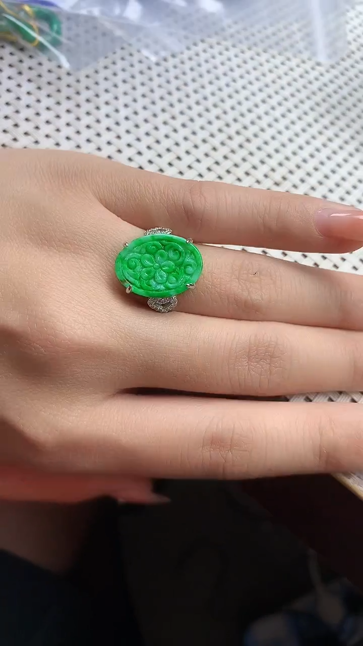 【闪购商品】翡翠戒指银S925镶嵌戒指