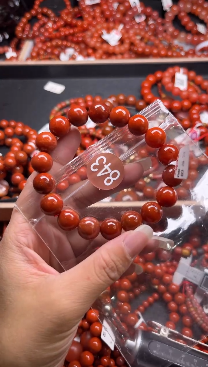 南红玛瑙未镶嵌珠宝奇石843-11