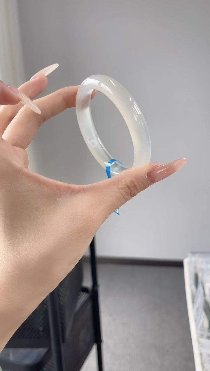 【闪购商品】玛瑙/玉髓手镯未镶嵌57-58