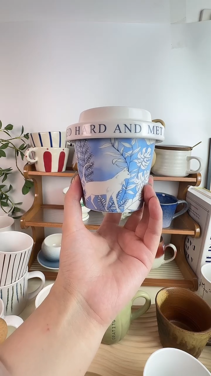 陶瓷盖子款青花小猫杯