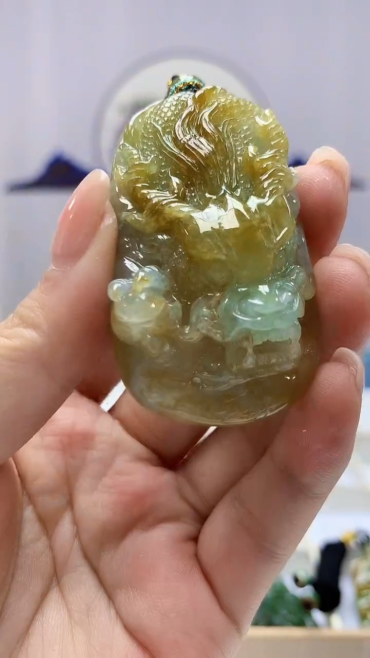 【闪购商品】定制翡翠未镶嵌5028ms-毛货70龙牌