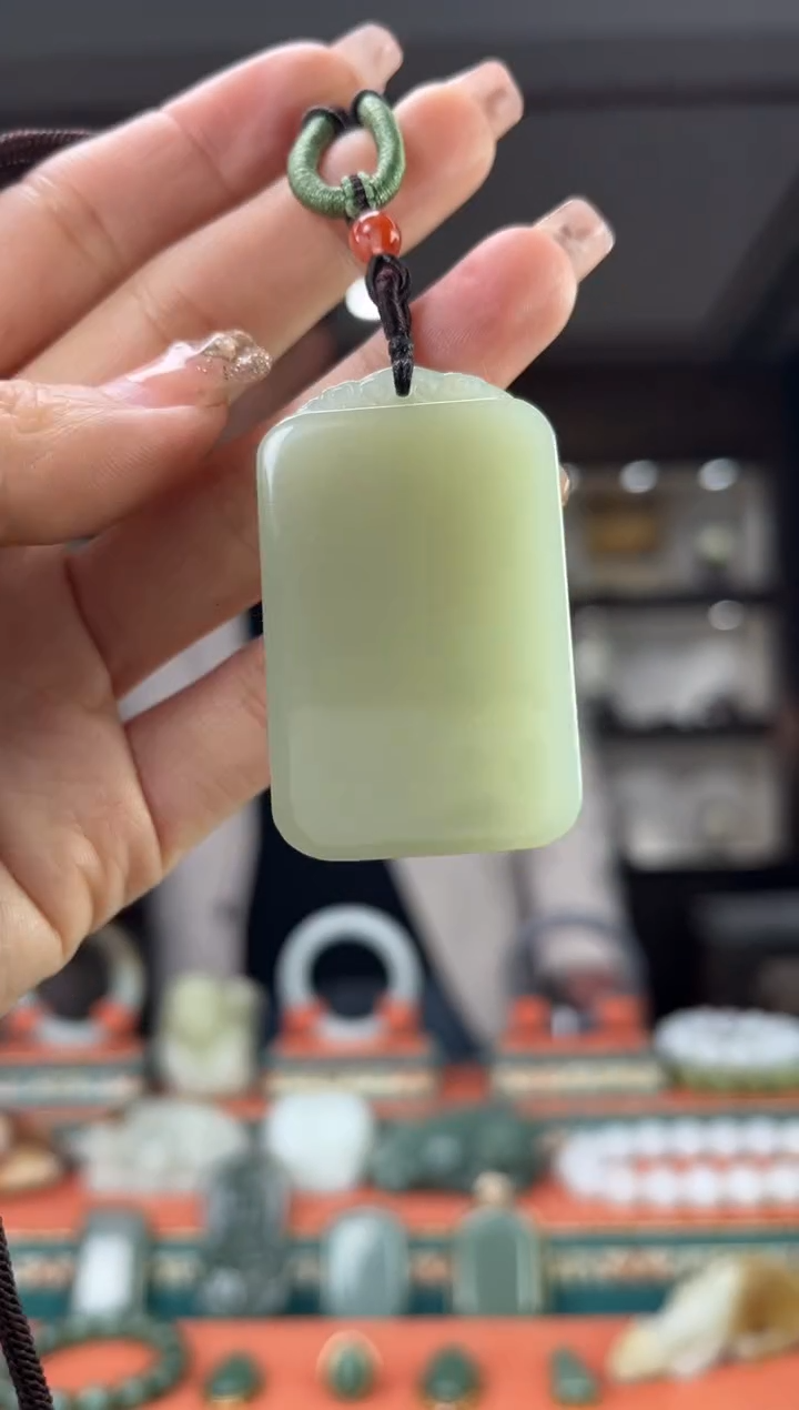 【闪购商品】和田玉颈饰未镶嵌佩佩