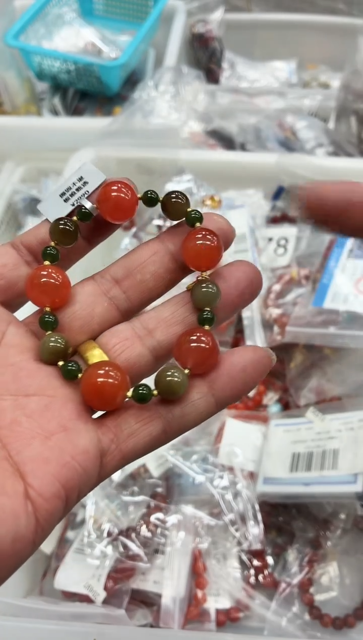 未镶嵌手串南红玛瑙B8