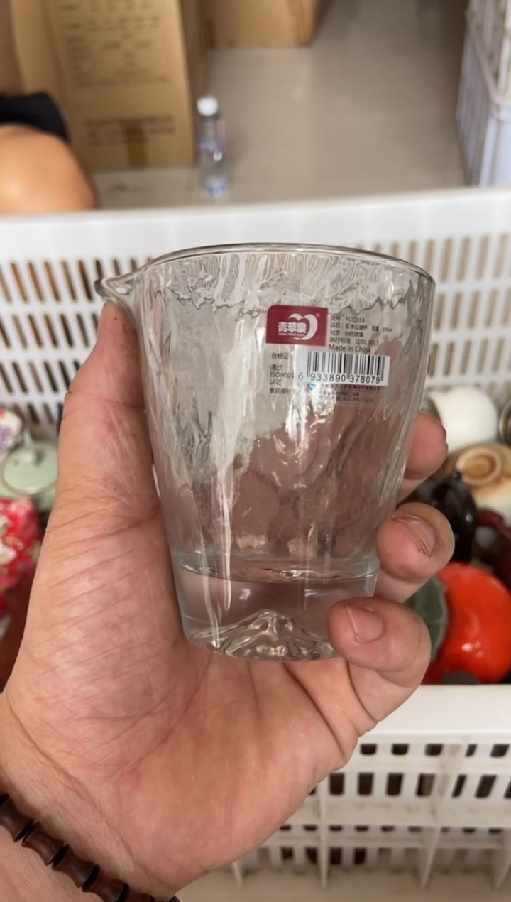 无运费险有瑕疵的摄影的产品有使用过的痕迹有点脏介意勿拍