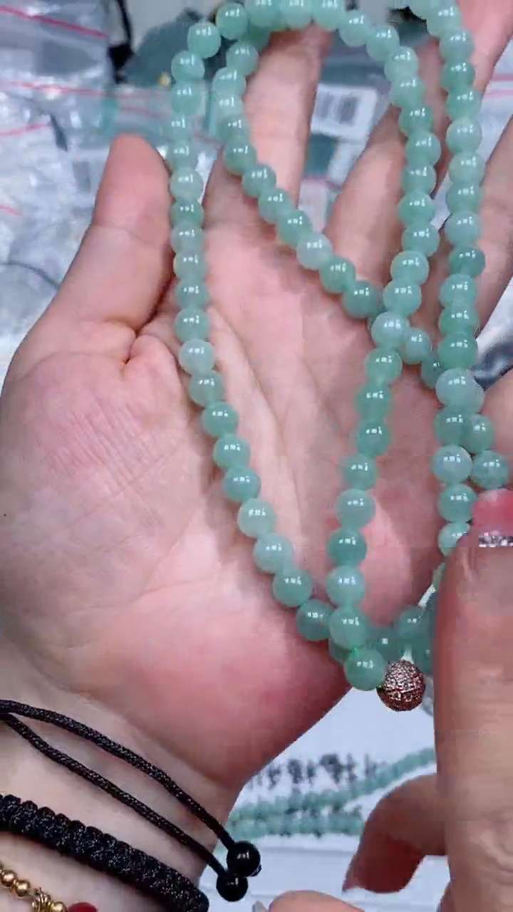 翡翠未镶嵌颈饰珠链