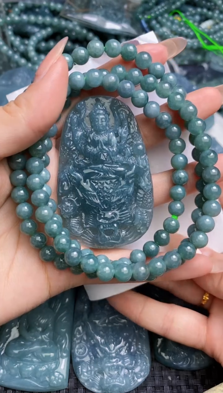 【闪购商品】翡翠颈饰未镶嵌
