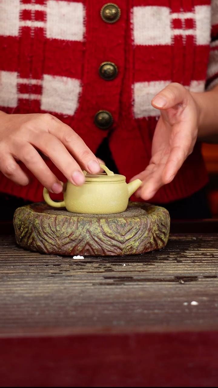 宜兴原矿紫砂壶茶壶宜兴原矿紫砂壶茶壶50C