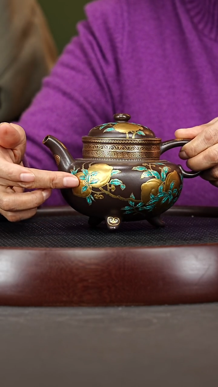 茶壶紫砂125ZLM三足鼎 珐琅彩
