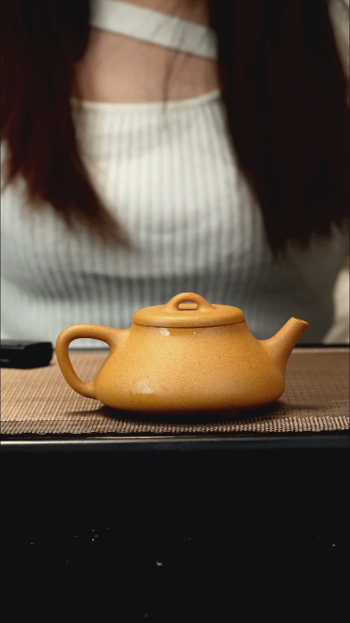 紫砂茶盏黄金段云瓢160CC