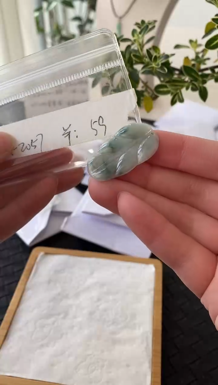 吊坠(不含链)银S925镶嵌翡翠F2057