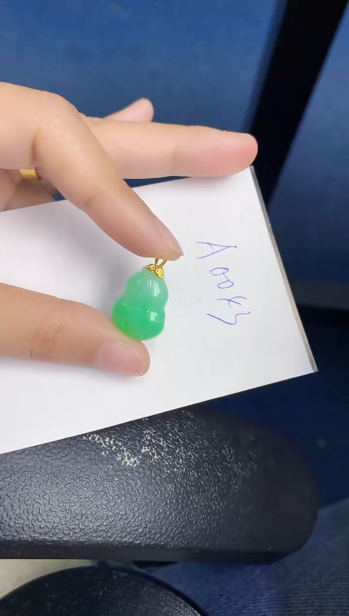 【闪购商品】翡翠颈饰18K金镶嵌000000000