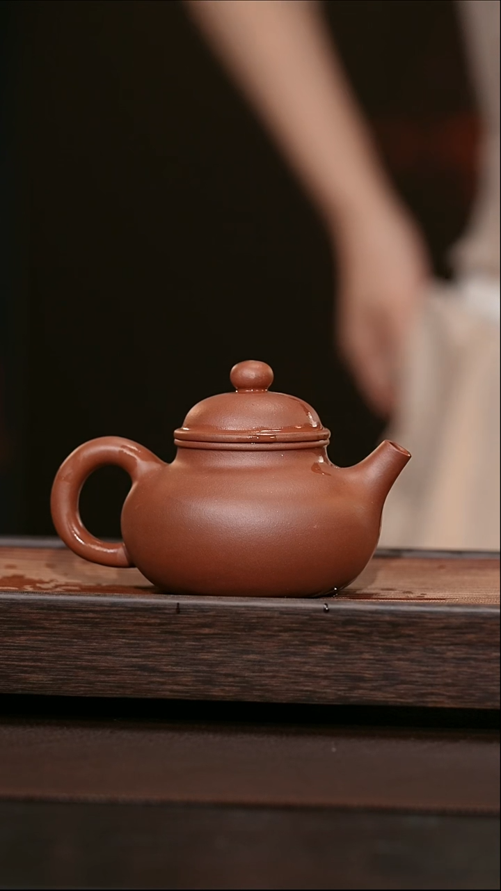 茶壶紫砂宜兴原矿紫砂壶   大容天260cc 