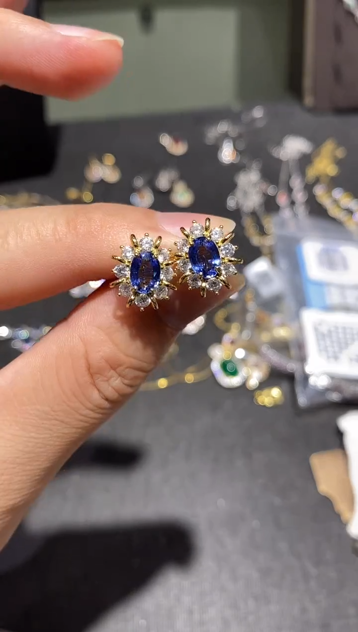 耳饰蓝宝石银S925镶嵌耳钉