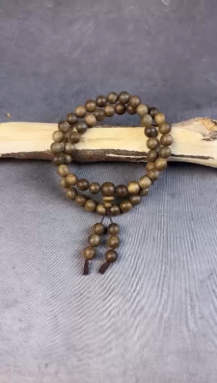 沉香沉香碎屑+老白奇08圆珠双圈多样性发一