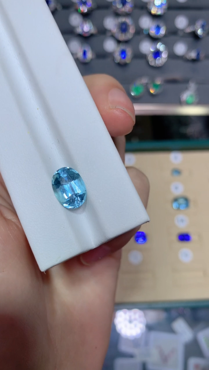 【闪购商品】海蓝宝石裸石未镶嵌3.4CT